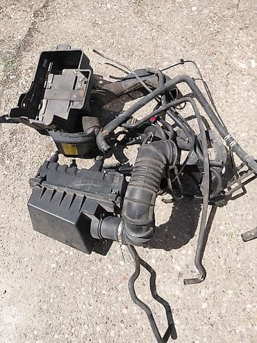 instalacija za univerzal 445: Delovi za Ford Fokus Mk1 1.6 benzin — 4