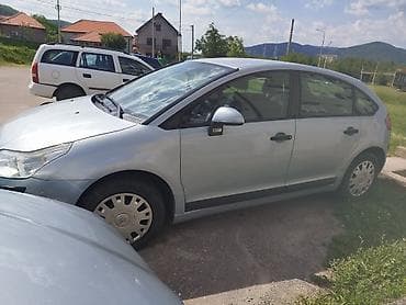 second hand cars: Citroën C4, hečbek, svetloplava boja (metalik). Petoro vrata — 3