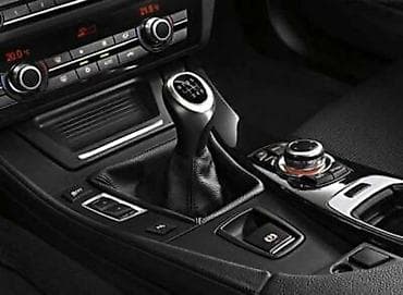 RUČICA MENJAČA ZA BMW SERIJA 5 OD 2010. DO 2016. GOD na lalafo.rs RUČICA MENJAČA ZA BMW SERIJA 5 OD 2010. DO 2016. GOD