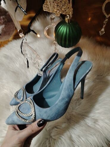 baletanke sa kaišem: Salonke, 37 — 2