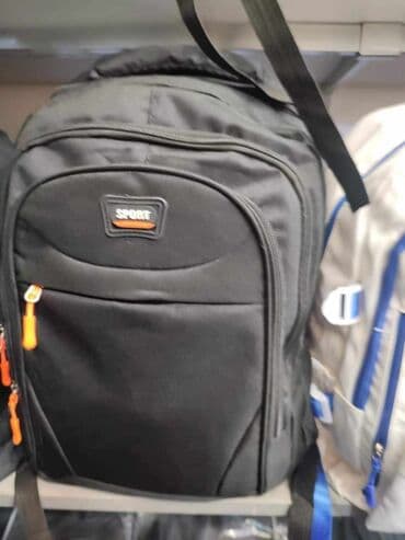 converse rancevi: 2900dinara
Veci rancevi za skolu — 3