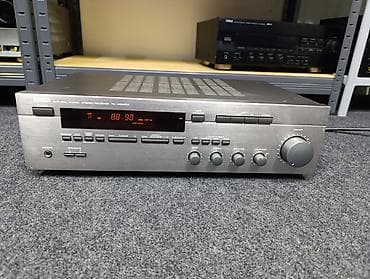 Mikrofoni: Yamaha RX-385 AM/FM Stereo Receiver Specifications Tuning — 4