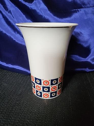 cena dukata: Vaza nova 1958 do 1976g.Lichte,Nemacka. Nemacka nova vaza sve na njoj — 5