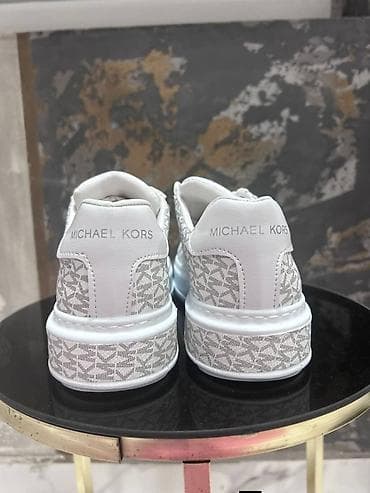 land rover patike: Ženske patike – dizajnerski modeli Vel. od 36 do 40 Oba modela su — 9