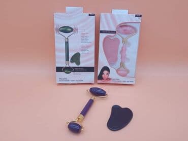 Masažer za lice Cena 1190 dinara+Ptt Obezbedite svom licu najbolji spa na lalafo.rs Masažer za lice Cena 1190 dinara+Ptt Obezbedite svom licu najbolji spa