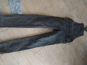Pantalone, Farmerke, Šortsevi: Farmerke na tregere — 1