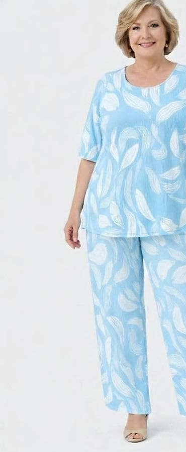 bure pantalone: Komplet (bluza + pantalone) sa printom. - Kratkorukavna bluza ravnog — 2