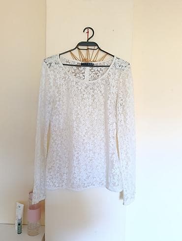 chanel cipele cena: Bela čipkana bluza sa dugim rukavima - Materijal: providna čipka sa — 1