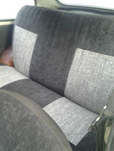 podloga za auto sediste lidl: Prodajem Zastavu 750 LC 1979god prvi vlasnik izvaren prefarban stanje — 3