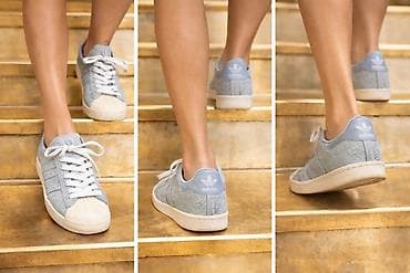 sat na ruci: Adidas Originals Superstar patike – siva/ledeno plava varijanta - — 2