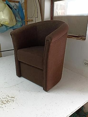 decija stolica: Tapacirane fotelje „tub“/klub stolice - Dizajn: zaobljeni naslon i — 1