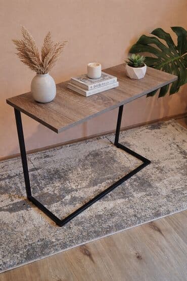 soba za devojcice: Moderan radni sto sa metalnim ramom - Sto sa pravougaonom pločom od — 2