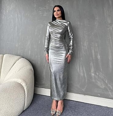 Prelepa Turska haljina ❤️
S M L
2600 rsd