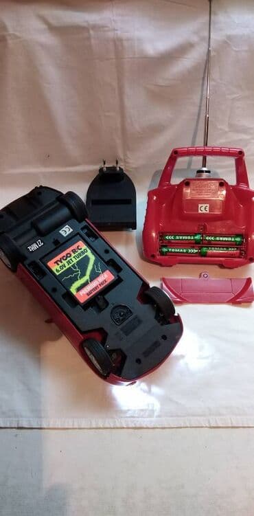 avioni na daljinski: Na daljinski Silverit Ferrari27 mHz,1:18 (27 cm), sa — 2