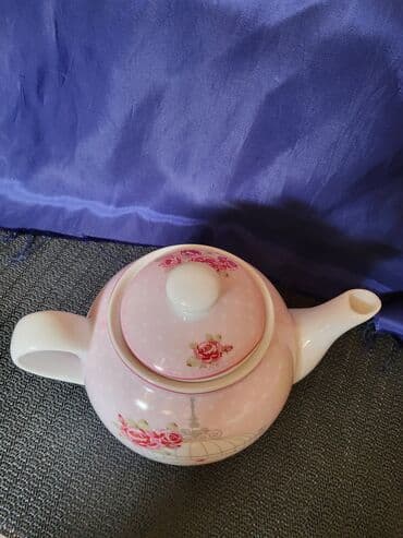porcelanske solje za caj: Bokal nov,vintaz porcelanski. Nov bokal. Visina. 12cm — 4