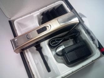 Personal Care Appliances: GEMEI PRO masinica za sisanje i trimovanje GEMEI GM-657 BEŽICNA — 4