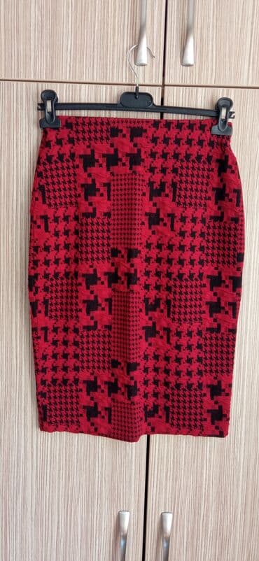 M, Midi, bоја - Crvena