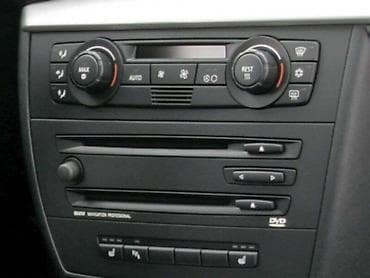 roletna za auto: RADIO / CD / DVD ZA BMW 120 — 1