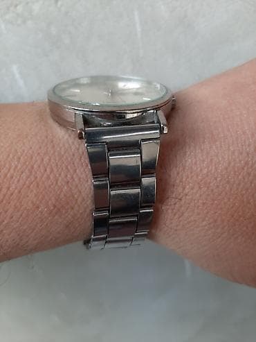 sat timberland: Faz hromo 16 anologni sat ispravan jako lep model sata sat je original — 2