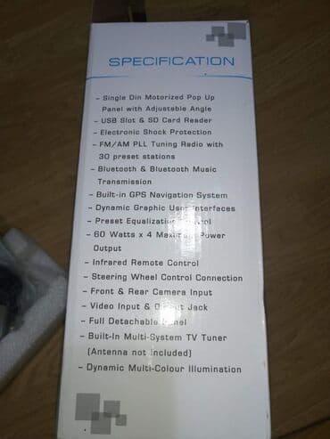 auto audi: 12500din 1. Uvlačivi ekran: 7-inčni ekran se može električno iskočiti — 12