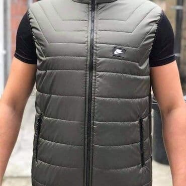 moncler prsluci: Muski prsluci samo 3600 din
Velicine M, L, XL — 3
