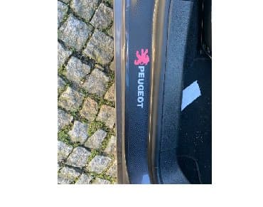 adapter za auto upaljač sa 220v na 12v: Stikeri za prag automobila - karbon PEUGEOT Stikeri za prag — 9