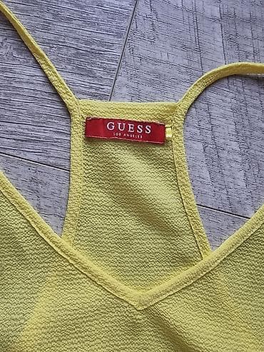 elegantne majice zenske: GUESS žuti top na bretele, kao nov - Model: ženski top sa tankim — 2