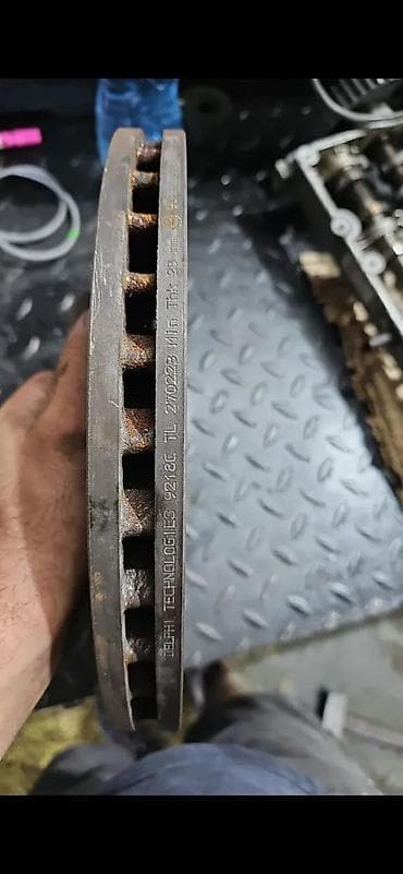 saturnus farovi: AUDI A4 B9 PREDNJI I ZADNJI DISKOVI ORIGINAL TOP STANJE | Vw audi — 1