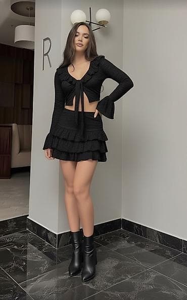 prada cipele: 🔥Top ženski komplet od čipke – top i mini suknja
✅2999 din — 2