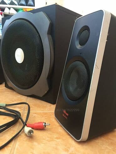 zvučnici sa mikrofonom: TRUST Tytan 2.1 subwoofer speaker set crni 120 W najeftinije na sajtu  — 7