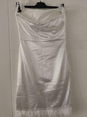 mindjuse sa biserom: Bela satenska haljina bez bretela – Simpa Fashion NOVO - Materijal — 4