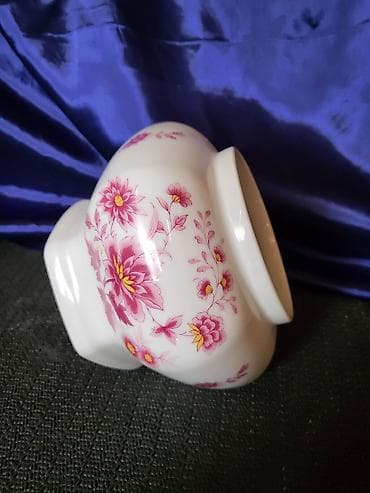 deo adidas: Vaza nova 80te. Bareuther Waldesassen Bavaria. Nemacki porcelan,sve — 9