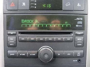 dzek za auto radio: RADIO / CD ZA CHEVROLET CAPTIVA | Polovni rezervni delovi za — 1