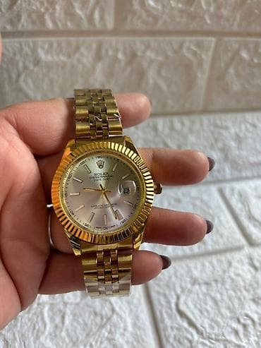 nike roze ranac: Zlatni muški ručni sat – dizajn inspirisan Rolex Oyster — 5