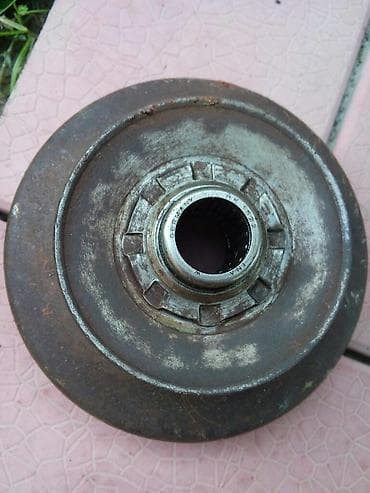 skuteri do 400 evra: Korpa kvacila sa iglicastim lezajem mala remenica za TOMOS KAISARA — 3