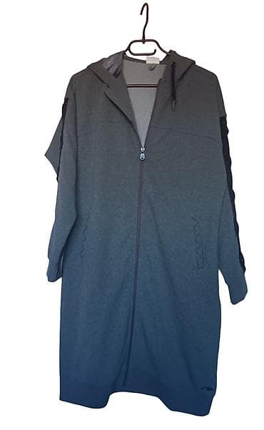 Muška odeća: Dugačka sportska dukserica sa kapuljačom Maraton Sportswear - Model — 2