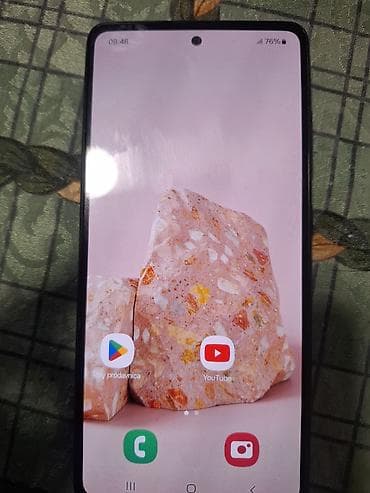 tablet za devojcice: Samsung Galaxy A52 (crni) - Ekran: 6.5" Super AMOLED, FHD+ — 2