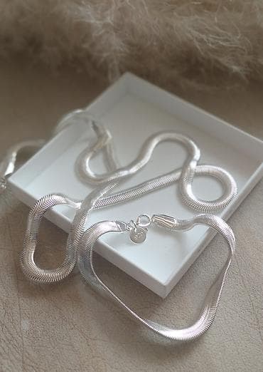 Set nakita zig 925 - Materijal: srebro jasno obeleženo žigom “925”