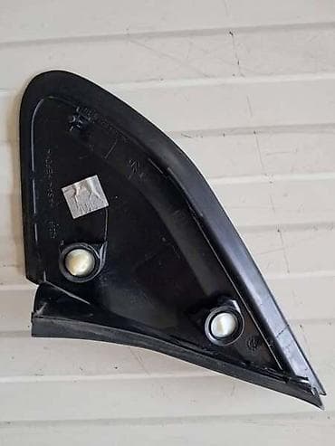 magnet za strujomer: PLASTIKA PREDNJEG BLATOBRANA ZA PEUGEOT 2008 OD 2013. DO 2019. GOD — 2