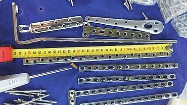 ventuze cena: Osteosintetski materijal. Pločice i šarafi za sastavljanje kostiju — 7