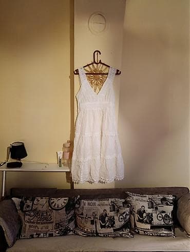 letnje svecane haljine: Bele letnje haljine bez rukava - Boja: bela - Kroj: A-kroj, lagano — 1