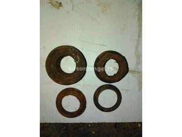 zimske gume novi pazar: 8 kom. navrtki M 20 mm OK 30, i 2 kom M 18 mm OK 27, sa feder — 3