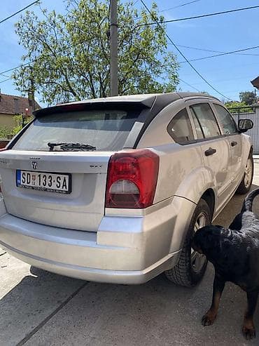 carsun: Dodge Caliber, sivi metalik, hečbek sa 5 vrata. Glavne — 6