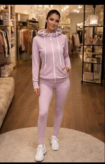 hermes torba cena: Ženske Trenerke 
S m l xl xxl
 Cena 3800 din ✅️ NB💥
NT❤ — 1