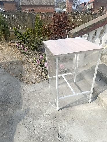 viseće stolice: Visoki barski sto – metalna konstrukcija, radna ploča dekor hrasta - — 2