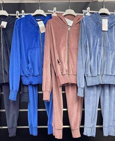 dve smizle brosevi: Komplet: 3200 din.
Pliš-elastin ili kupovinom dve cena je 4700 🥰 — 4