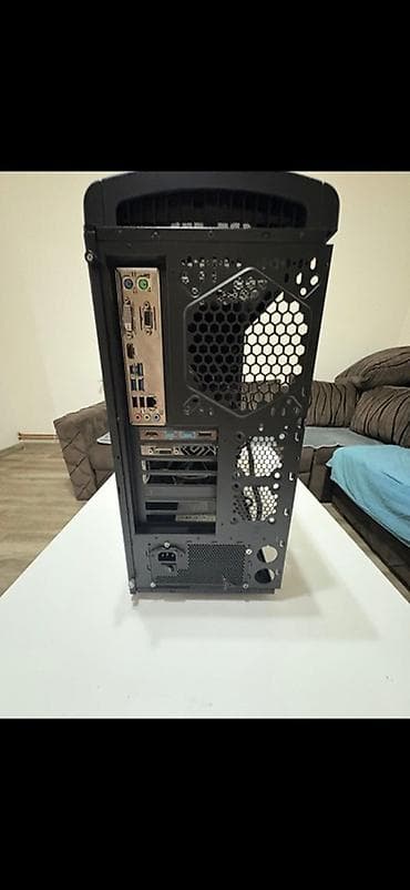 gaming racunari polovni: Gejming/desktop računar – Thermaltake kućište sa snažnim hlađenjem — 2