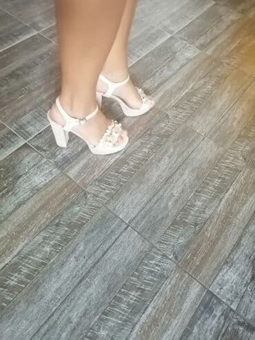 skechers 39: Sandals, 39 — 6