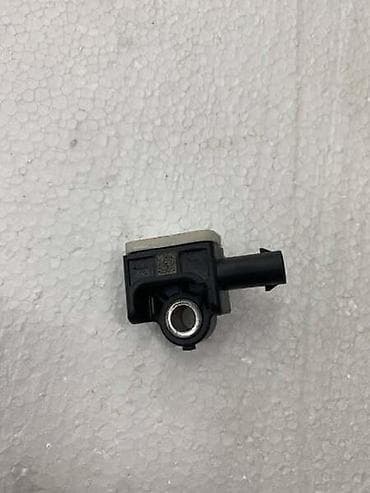 SENZOR AIR BAG ZA VOLKSWAGEN AMAROK, CADDY, POLO - 2H0959351 |