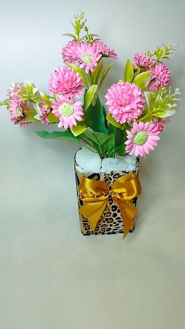 Prehrambeni proizvodi: Dekorativna aranžman- saksija sa veštačkim cvećem - Aranžman od — 5